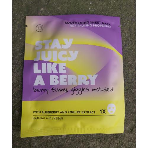 Action Stay Juicy Like a Berry, Soothening Sheet Mask (Wygładzająca maska w płachcie z ekstraktem z jagód i jogurtem) - opinie | zdjęcie do recenzji od Smerfeta83
