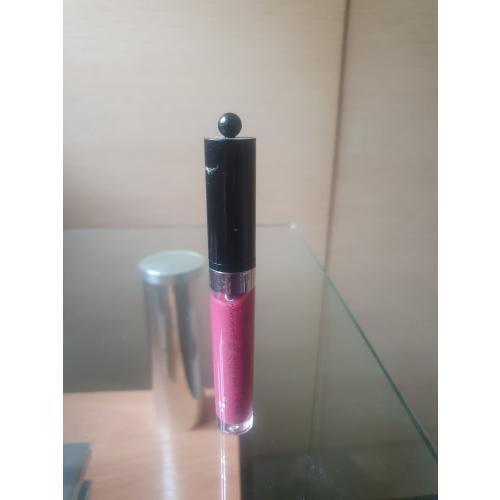 Bourjois Fabuleux Gloss (Błyszczyk do ust) - opinie | zdjęcie do recenzji od Mona260676