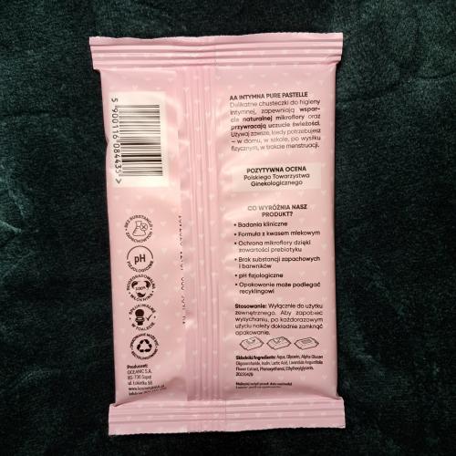 AA Intymna for Girls, Delikatne chusteczki do higieny intymnej `Pure Pastelle` - opinie | zdjęcie do recenzji od AnaSky - 2