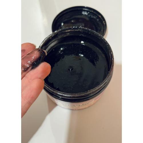 Natura Siberica Taiga Siberica, Natural Body Scrub-Soap Kamchatka Volcanic Mud (Wegański, odnawiająco - uelastyczniający peeling myjący do ciała `Czarny gejzer z Kamczatki`) - opinie | zdjęcie do recenzji od Sabi01 - 2