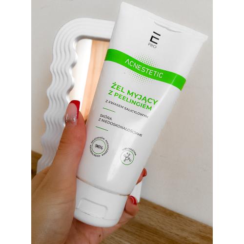 Enilome Healthy Beauty Pro,  Acnestetic, Żel myjący z peelingiem - opinie | zdjęcie do recenzji od natala_wojtkovska
