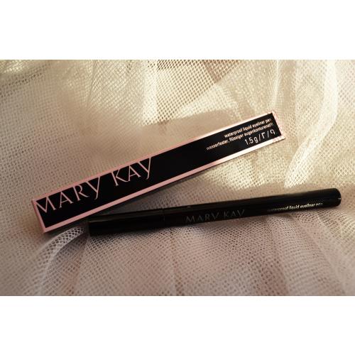 Mary Kay Waterproof Liquid Eyeliner Pen (Wodoodporny eyeliner we flamastrze) - opinie | zdjęcie do recenzji od 123eliza96