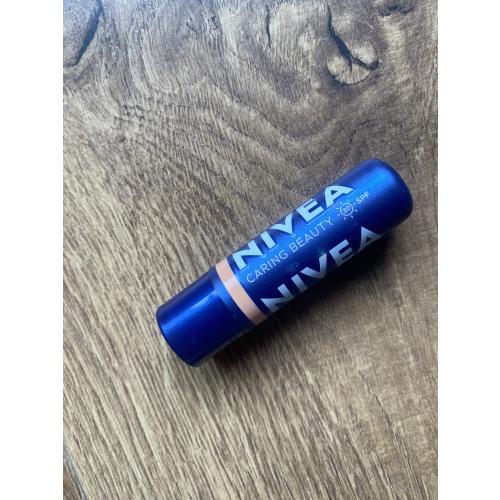 Nivea Caring Beauty, 3in1 Lip & Cheek SPF 30 (Pielęgnująca pomadka 3w1 do ust i policzków SPF 30) - opinie | zdjęcie do recenzji od Kosmetycznie_zwariowana - 1