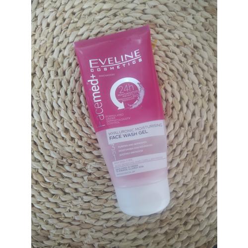 Eveline Cosmetics Facemed +, Hialuronowy żel do mycia twarzy 3 w 1 - opinie | zdjęcie do recenzji od 332eefacd61f2d5c99eb65dc50a4656dc02c4f29_67d8b781e014b