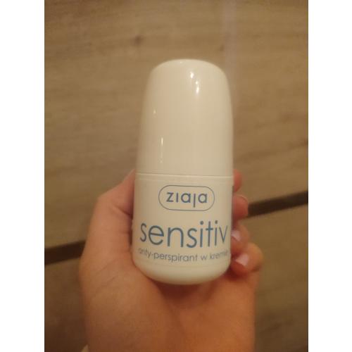 Ziaja Antyperspirant w kremie `Sensitiv` - opinie | zdjęcie do recenzji od 332eefacd61f2d5c99eb65dc50a4656dc02c4f29_67d8b781e014b