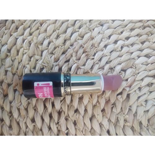 Eveline Cosmetics Aqua Platinum, Pomadka ultra - nawilżająca - opinie | zdjęcie do recenzji od 332eefacd61f2d5c99eb65dc50a4656dc02c4f29_67d8b781e014b - 1