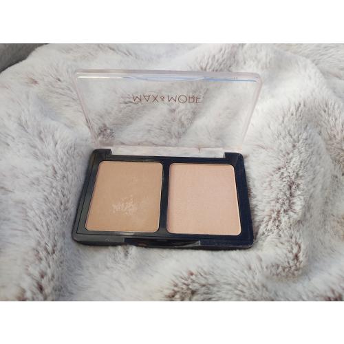 Max & More Bronze & Highlight Powder (Puder brązujący i rozświetlający) - opinie | zdjęcie do recenzji od 332eefacd61f2d5c99eb65dc50a4656dc02c4f29_67d8b781e014b - 1