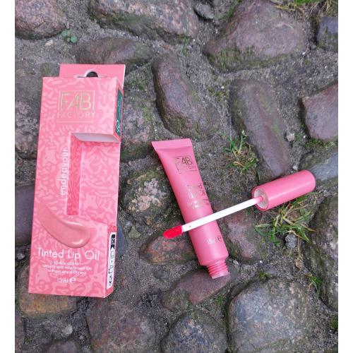 Fab Factory Tinted Lip Oil (Barwiący olejek do ust) - opinie | zdjęcie do recenzji od Smerfeta83 - 1