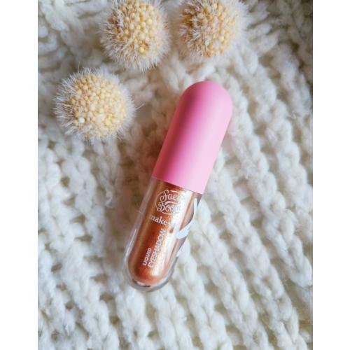 FaceBoom Make-Up, Liquid Eyeshadow (Cień do powiek w płynie) - opinie | zdjęcie do recenzji od Anuusiaczeek