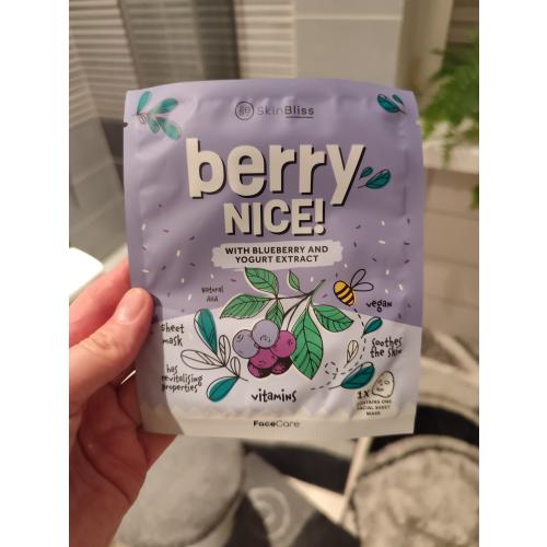 Action Berry Nice Soothening Sheet Mask (Maseczka do twarzy w płachcie) - opinie | zdjęcie do recenzji od clareblondi - 1