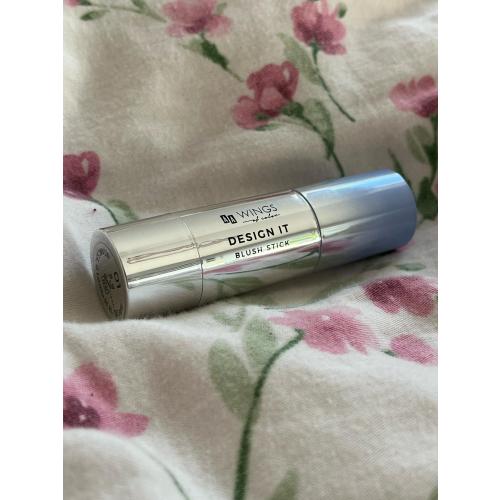 AA Wings of Color It Girl, Design It Blush Stick (Róż w sztyfcie) - opinie | zdjęcie do recenzji od Carmel66 - 1
