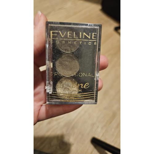 Eveline Cosmetics Professional, All in One, Eyebrow Set (Profesjonalny zestaw do makijażu i stylizacji brwi) - opinie | zdjęcie do recenzji od crayola - 3