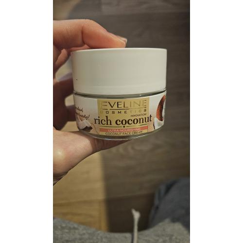 Eveline Cosmetics Rich Coconut, Ultra-odżywczy kokosowy krem do twarzy - opinie | zdjęcie do recenzji od crayola - 2