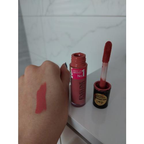 Eveline Cosmetics Wonder Match, 4 in 1 Velour Cheek & Lip Color Balm (Róż i pomadka w płynie) - opinie | zdjęcie do recenzji od Dariax_