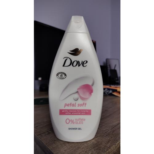 Dove Petal Soft, Shower Gel (Żel pod prysznic) - opinie | zdjęcie do recenzji od joaska1992