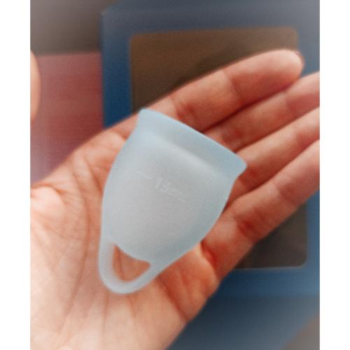 Satisfyer Feel Confident, Menstrual Cup (Kubek menstruacyjny) - opinie | zdjęcie do recenzji od Alezwieje - 4