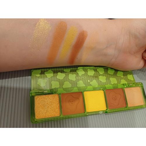 I Heart Revolution Fried Egg, Mini Match Eyeshadow Palette (Paleta cieni do powiek) - opinie | zdjęcie do recenzji od KIN0183 - 2