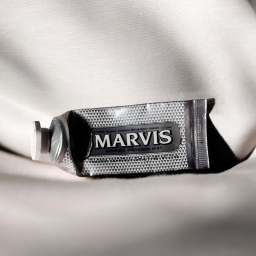 Marvis Smokers Whitening Mint Toothpaste (Wybielająca pasta do zębów dla palaczy) - opinie | zdjęcie do recenzji od sweet_pink_flamingo