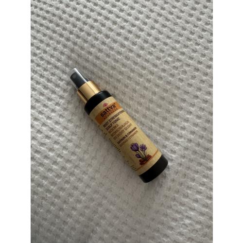 Sattva Ayurveda Saffron & Cinnamon, Root Strenghtening Scalp Tonic (Szafran i Cynamon, Wcierka wzmacniająca do skóry głowy) - opinie | zdjęcie do recenzji od Ewe_na