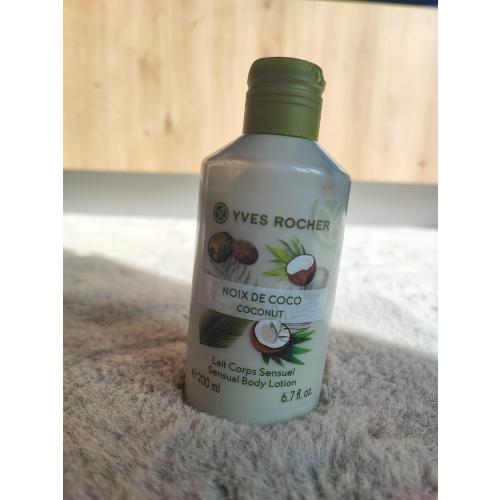 Yves Rocher Les Plaisirs Nature, Lait Corps Sensuel Noix de Coco (Zmysłowe mleczko do ciała `Kokos`) - opinie | zdjęcie do recenzji od ZonaPrezesa - 3