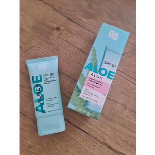 AA Aloes, Nawilżający krem SPF 50 - opinie | zdjęcie do recenzji od Ata77