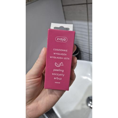 Ziaja Limitowane Lato, Peeling do ust `Soczysty arbuz` - opinie | zdjęcie do recenzji od Akwiatbeauty - 1