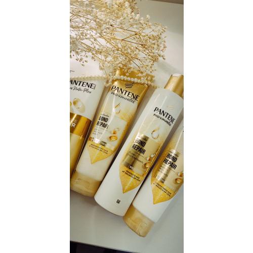 Pantene Pro-V Miracles, Molecular Bond Repair, Conditioner (Odżywka do włosów z biotyną) - opinie | zdjęcie do recenzji od eliza461