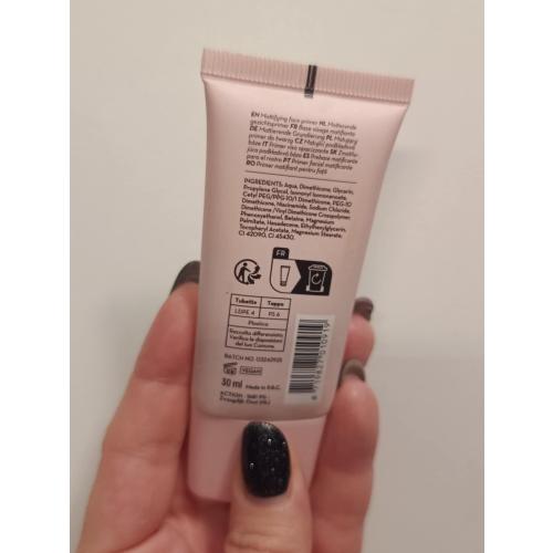 Max & More Mattifying Face Primer with Niacynamide (Matująca baza pod makijaż z niacynamidem) - opinie | zdjęcie do recenzji od Podgorszczanka - 2