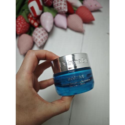 Dr Irena Eris InVitive Wrinkle Smoothing Restorative Day Cream SPF 30 (Wygładzający krem naprawczy na dzień SPF 30) - opinie | zdjęcie do recenzji od DianaArtsewing