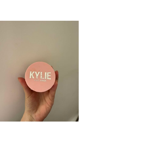 Kylie Cosmetics Setting Powder (Puder sypki) - opinie | zdjęcie do recenzji od Zwarqon