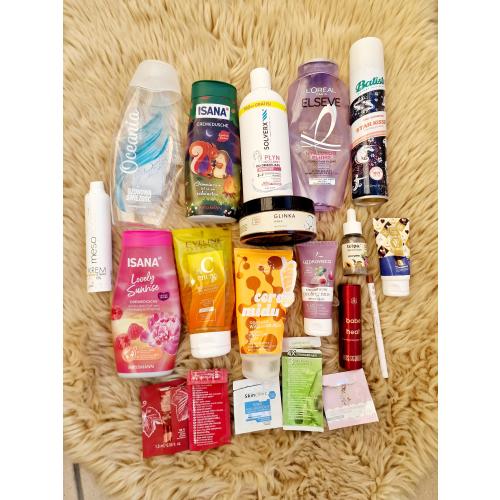 Isana Lovely Sunrise, Creamy Shower Gel (Malina i piwonia, Żel pod prysznic) - opinie | zdjęcie do recenzji od Kasiag1994