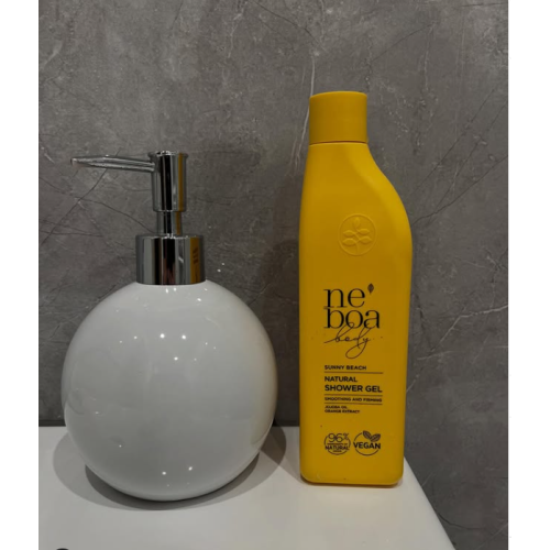 Neboa Body, Sunny Beach Shower Gel (Naturalny żel pod prysznic `Wygładzenie i ujędrnienie`) - opinie | zdjęcie do recenzji od Alexandraa92