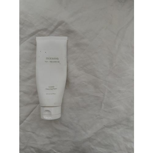 Mixsoon Centella Cleansing Foam (Pianka oczyszczająca do twarzy z wąkrotą azjatycką) - opinie | zdjęcie do recenzji od vlouneyy