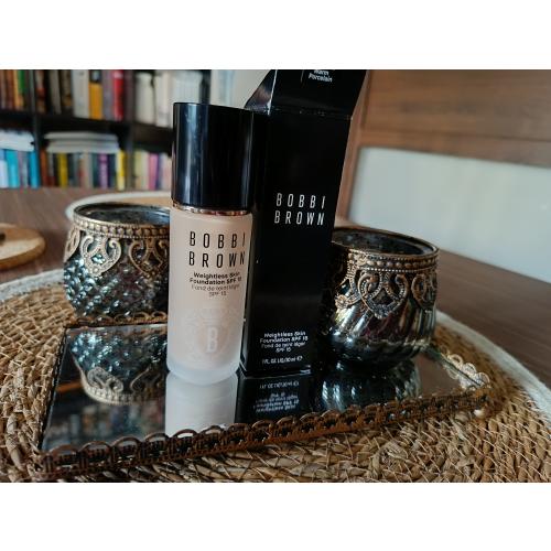Bobbi Brown Weightless Skin Foundation SPF15 (Nawilżający podkład do twarzy SPF15) - opinie | zdjęcie do recenzji od martens84