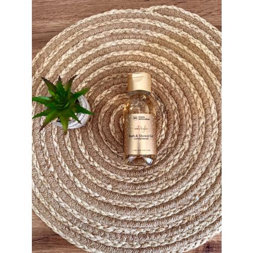 Stara Mydlarnia Sandalwood, Bath & Shower Gel (Drzewo sandałowe, Aksamitny żel do mycia ciała) - opinie | zdjęcie do recenzji od Ipekakuana - 2