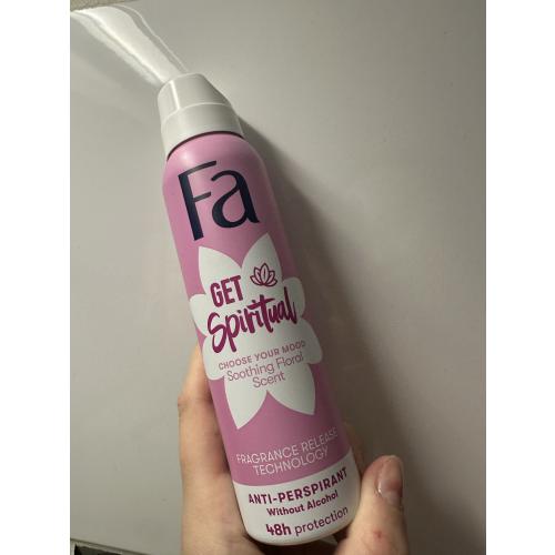 Fa Get Spiritual, Antyperspirant w sprayu - opinie | zdjęcie do recenzji od diosa1nefretete