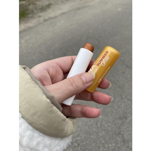 Isana Summer Glow, Lip Balm SPF30 (Ochronna pomadka do ust SPF30) - opinie | zdjęcie do recenzji od Raava