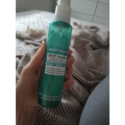L'Oreal Paris Bright Reveal, Spot Fading Serum-in-Cleanser (Żel-serum do mycia twarzy) - opinie | zdjęcie do recenzji od Andzik966