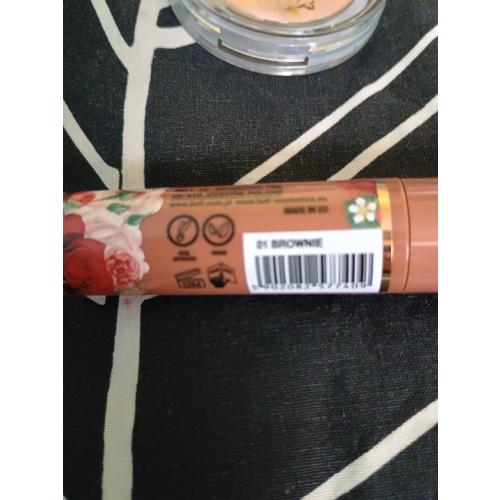Bell Bell x Fog In The Garden, Velvet Lip Blur (Piankowa pomadka do ust) - opinie | zdjęcie do recenzji od Owocowysad - 3