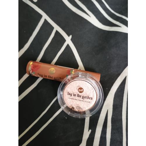 Bell Bell x Fog In The Garden, Velvet Lip Blur (Piankowa pomadka do ust) - opinie | zdjęcie do recenzji od Owocowysad - 4