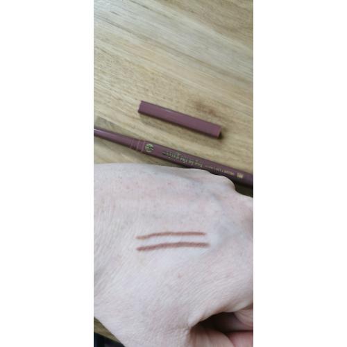Bell Bell x Fog in The Garden, Velvet Lip Liner (Konturówka do ust) - opinie | zdjęcie do recenzji od SweetNancy94