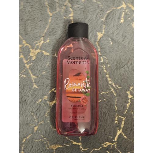Oriflame Scents & Moments, Romantic Getaway Shower Gel (Żel pod prysznic) - opinie | zdjęcie do recenzji od Pantera Nera