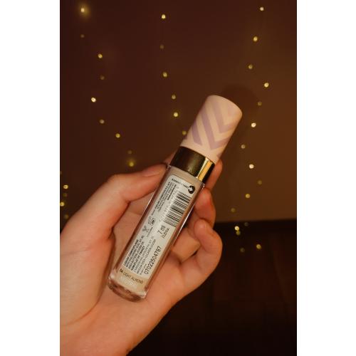 Eveline Cosmetics Liquid Camouflage Waterproof Formula (Wodoodporny korektor kamuflujący z kwasem hialuronowym) - opinie | zdjęcie do recenzji od miunaooo - 3