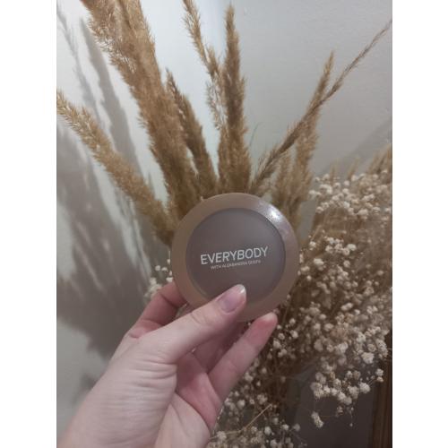 EveryBody London EveryBody x Aleksandra Sosfa, Kremowy bronzer do twarzy - opinie | zdjęcie do recenzji od Paulina2034