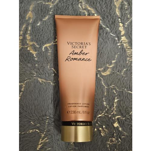 Victoria's Secret Amber Romance Fragrance Lotion (Perfumowany balsam do ciała) - opinie | zdjęcie do recenzji od Pantera Nera