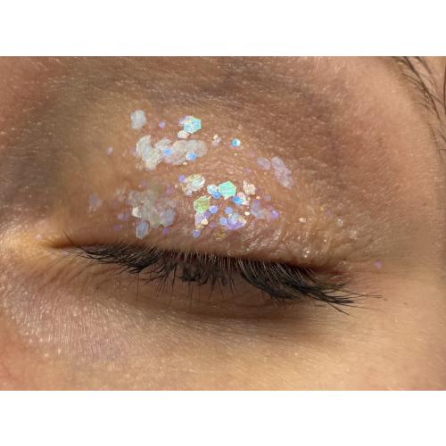 Bell Snowy Wonderland, Let It Glow Glitter (Glitter do twarzy i ciała) - opinie | zdjęcie do recenzji od Agafijka