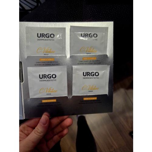 URGO Dermoestetic C-Vitalize, Revitalizing Radiance Treatment Set 21% C-HYAL (Rewitalizująco-rozświetlający zestaw zabiegowy) - opinie | zdjęcie do recenzji od Pysiulka90 - 2