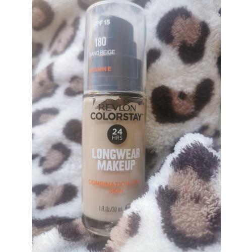 Revlon ColorStay, Makeup for Combination/Oily Skin 24Hrs (Podkład do twarzy) (stara wersja) - opinie | zdjęcie do recenzji od anniebrz - 1