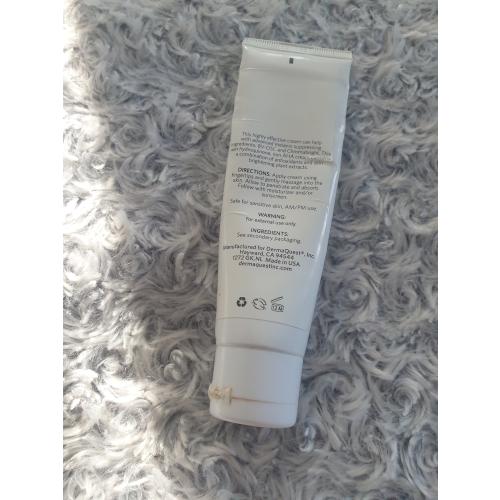 DermaQuest Skin Therapy SkinBrite Cream (Przeciwstarzeniowy krem rozjaśniająco-wybielający) - opinie | zdjęcie do recenzji od Agnieszkaszasta - 2