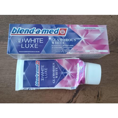 Blend - a - med 3D White Luxe, Glamorous White Toothpaste (Wybielająca pasta do zębów (nowa wersja)) - opinie | zdjęcie do recenzji od Martusia_B